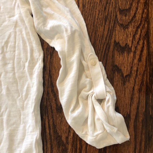 Banana Republic long sleeve tee with buttons - Picture 2 of 5